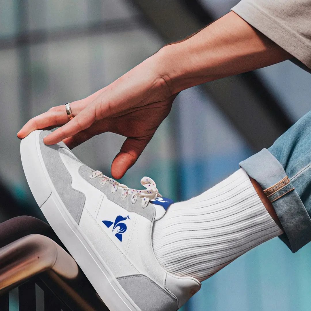 2520540 (2) LE COQ LCS OLLIE BLANCO CON AZUL - Image 2