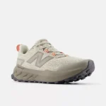NEW BALANCE W FRESH FOAM GAROE GRIS CON NARANJA - Image 3