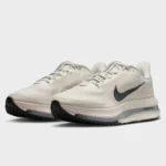 NIKE W PEGASUS PREMIUM SILVER CON NEGRO - Image 2