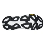 SKECHERS MAX RUN NEGRO CON NARANJA - Image 3